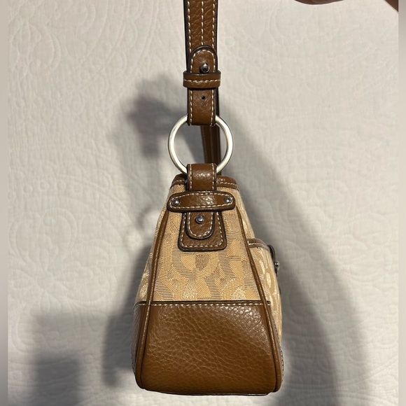 ETIENNE AIGNER - Women’s Fabric Logo Handbag - Picture 6 of 10